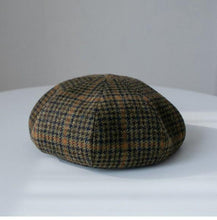 Load image into Gallery viewer, Custom Made 100% Houndstooth Wool Unisex Beret Hat