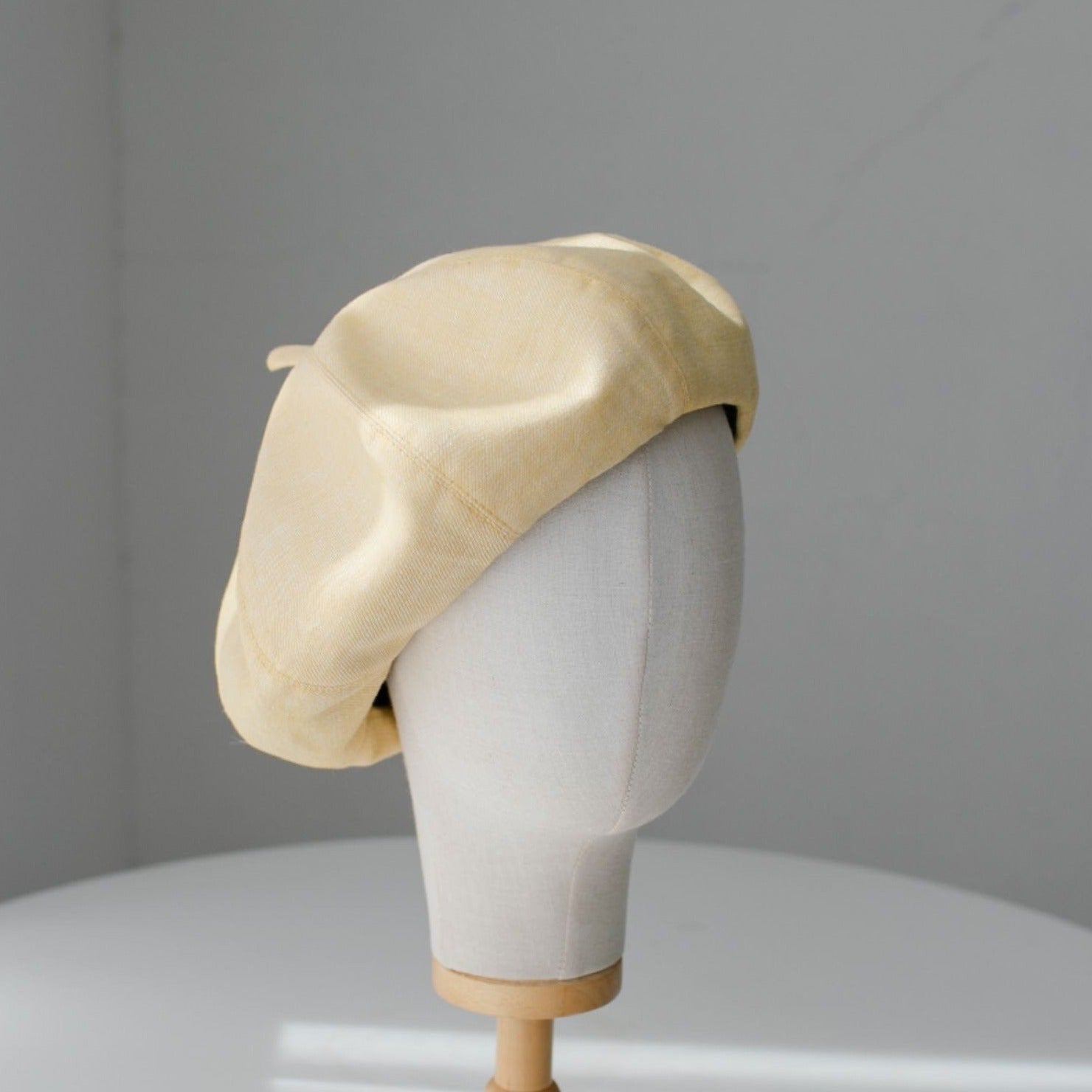 Oversized Spring Summer Solid Colour Linen Beret for Women.