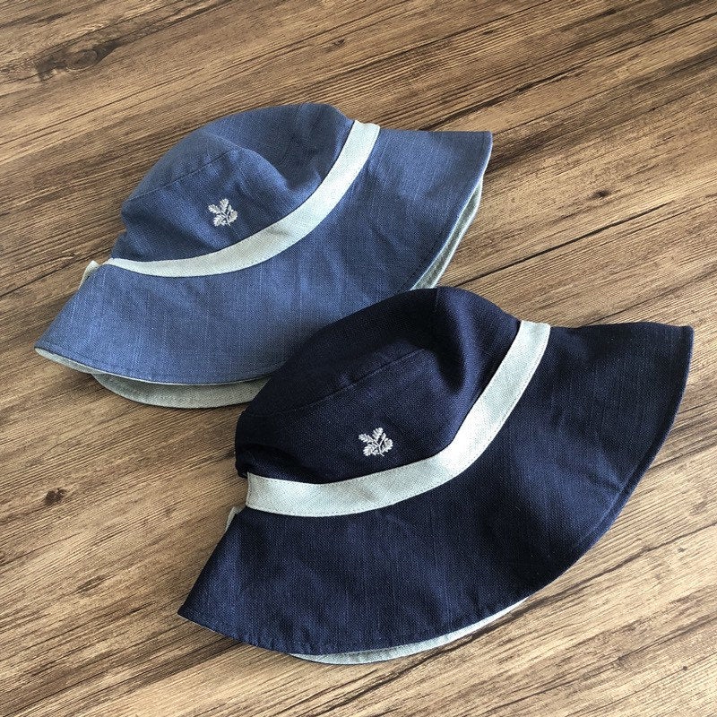 Reversible Pony Tail Sun Hat with Flower Print.