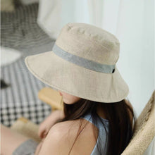 Load image into Gallery viewer, Reversible Pony Tail Sun Hat with Flower Print.