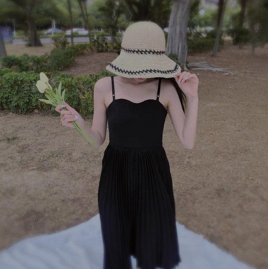 Oversized Summer Straw Hat with Bow Tie.