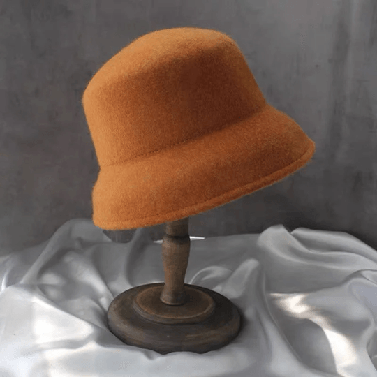 Adjustable Elegant Wool Cloche Hat for Women.
