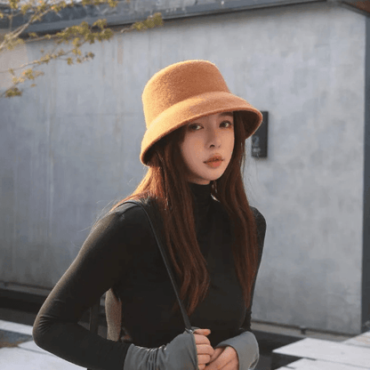 Adjustable Elegant Wool Cloche Hat for Women.