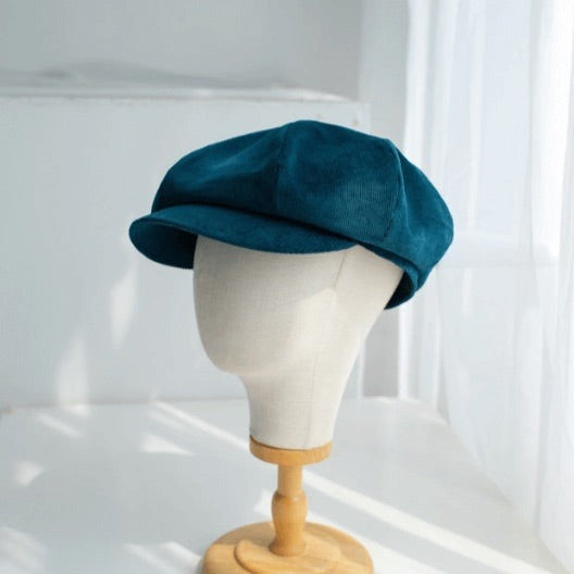 Slouchy Velve Newsboy Cap for Women.