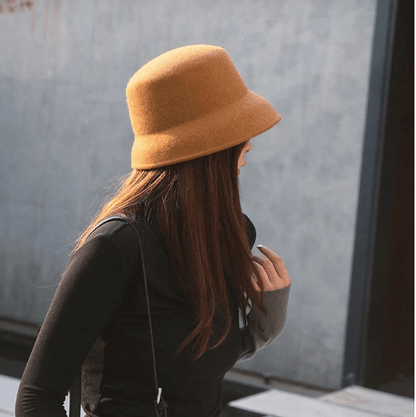 Adjustable Elegant Wool Cloche Hat for Women.