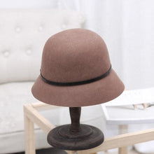 Load image into Gallery viewer, Adjustable Wool Cloche Hat for Women.