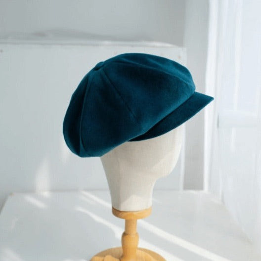 Slouchy Velve Newsboy Cap for Women.