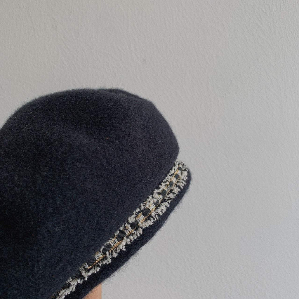 Standard/Large Size Beret for Women.