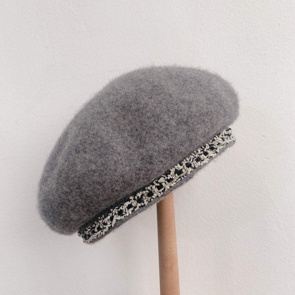 Standard/Large Size Beret for Women.