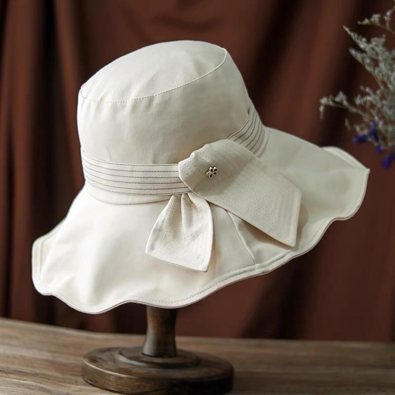 Wide Brim Bucket Hat for Women.