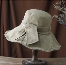 Load image into Gallery viewer, Wide Brim Bucket Hat for Women.